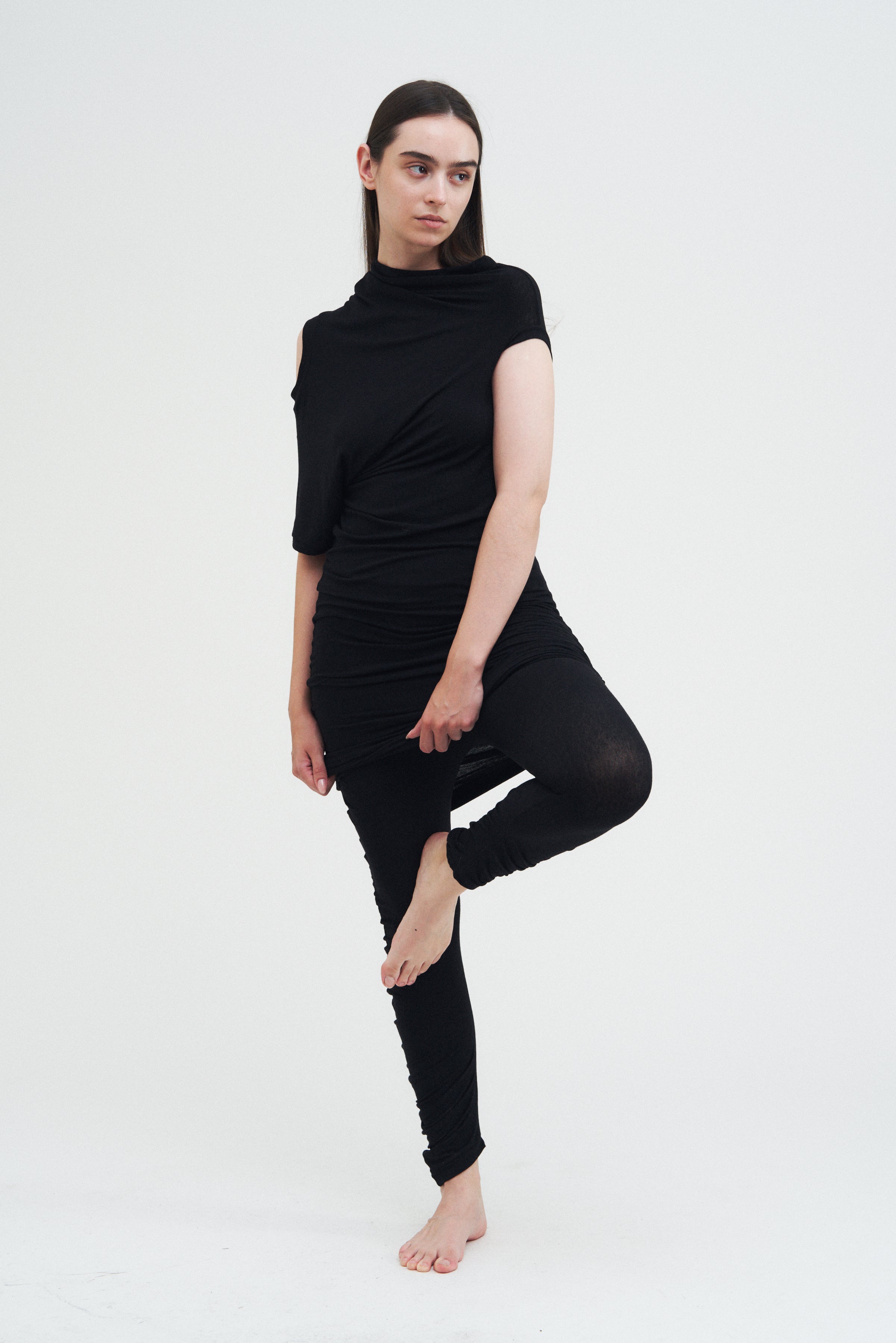 Offset Dress — Black