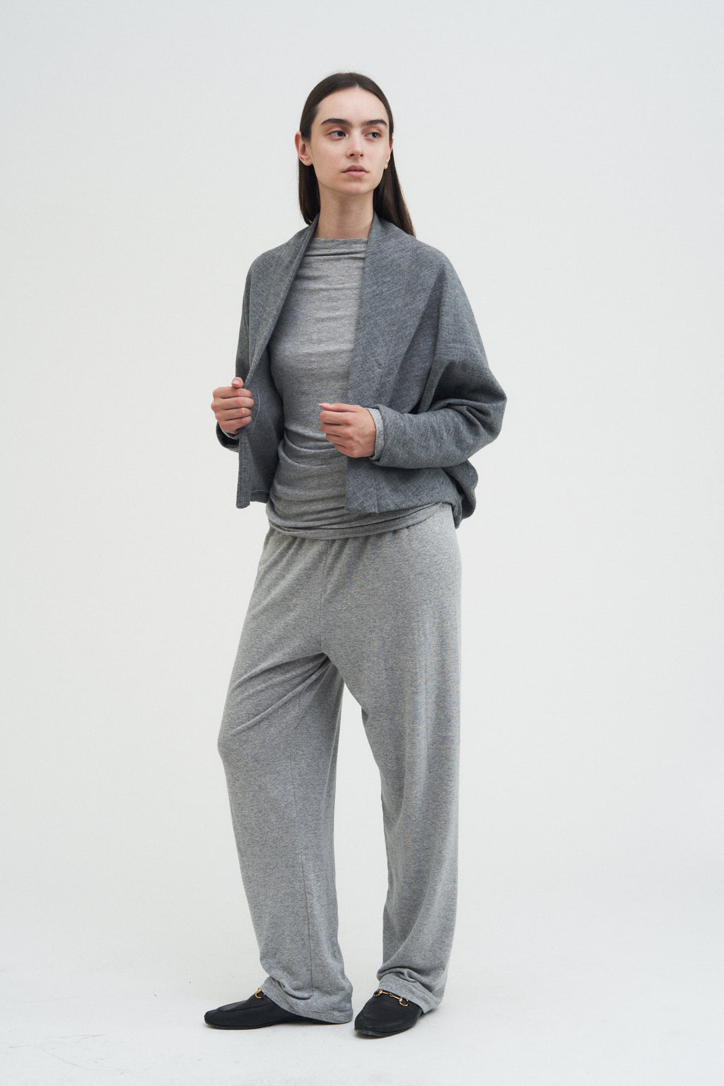 Frame Cardigan — Grey
