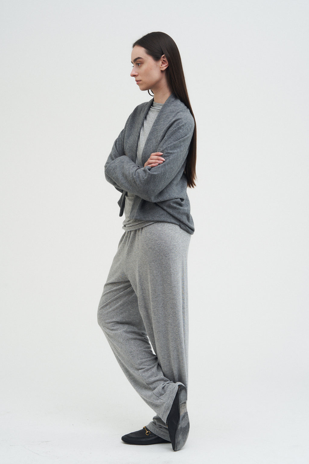 Frame Cardigan — Grey