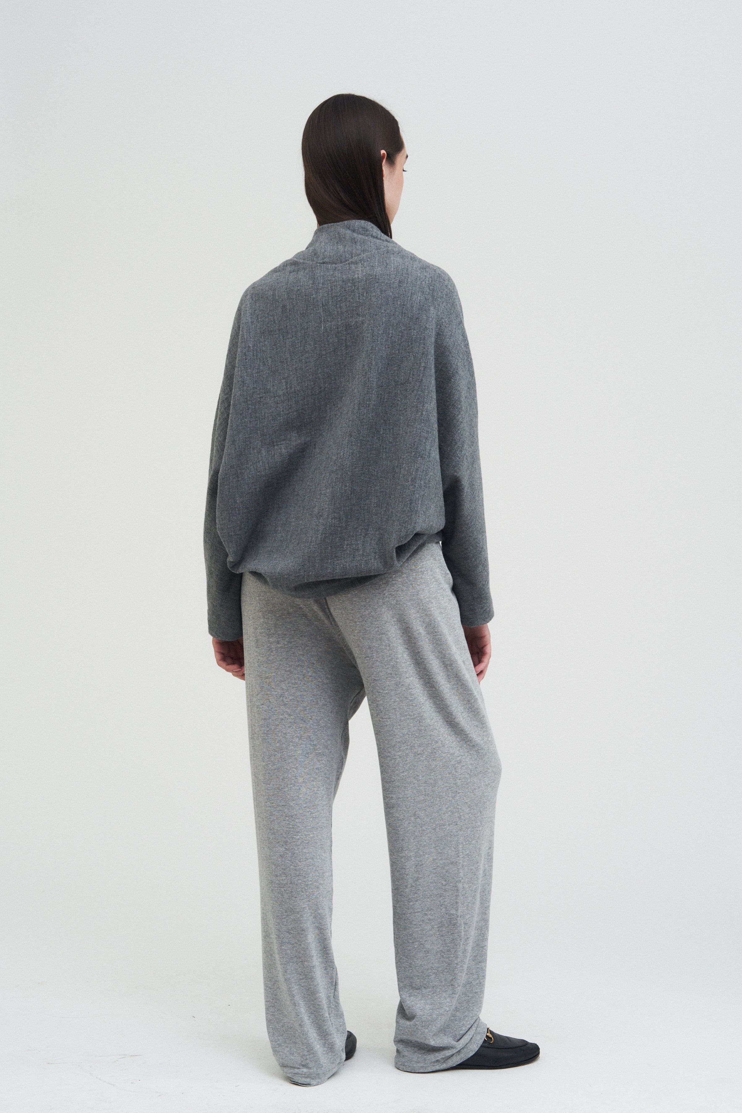 Frame Cardigan — Grey