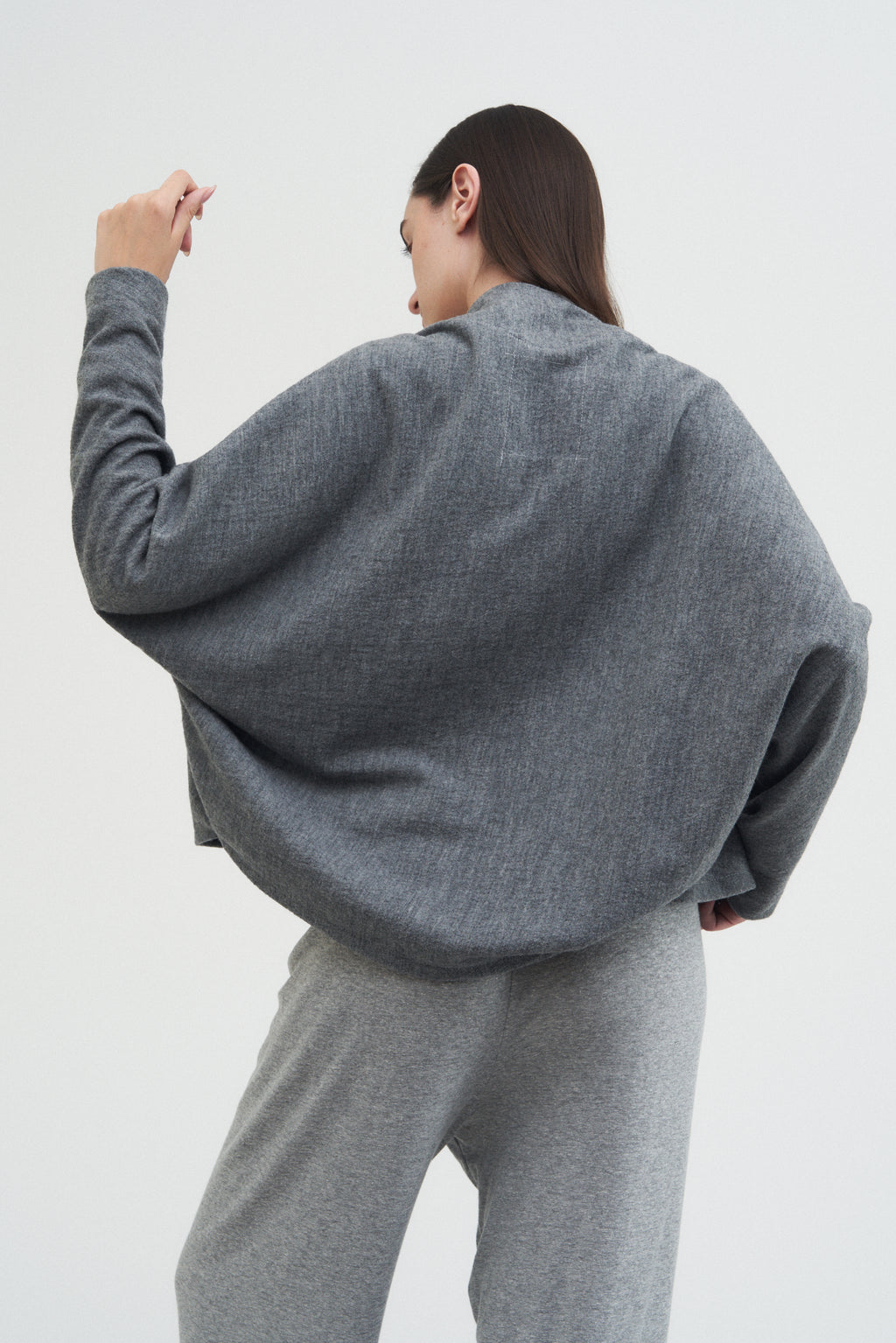 Frame Cardigan — Grey